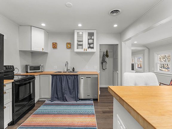 Kitchen with Electric Stove