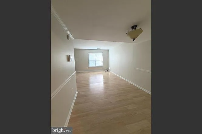4044 Bluebird Dr