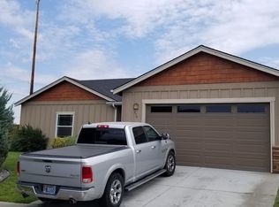 376 NW Crestview Ct, Hermiston, OR 97838