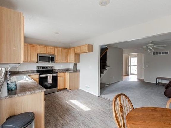 3rd image of 13004 Everett Ct