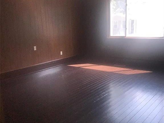 2nd image of 3144 W 50th St