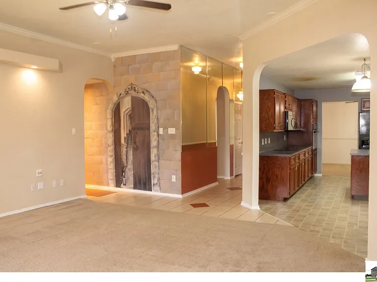 5510 Shawn Dr — Photo 3