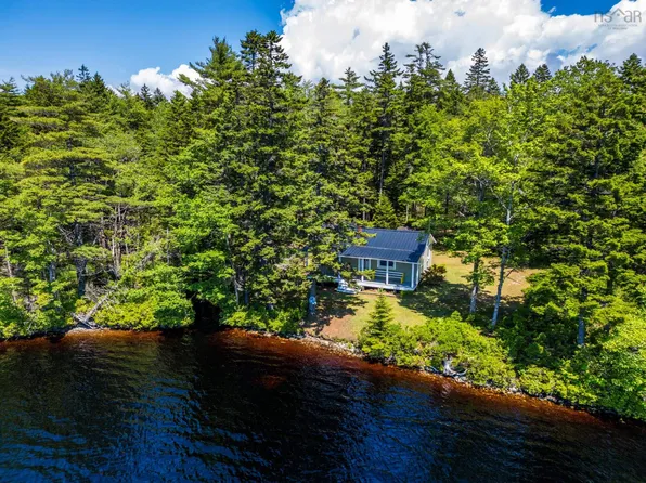 39 Boarsback Lake Rd, Briar Lake, NS B0W 2Y0