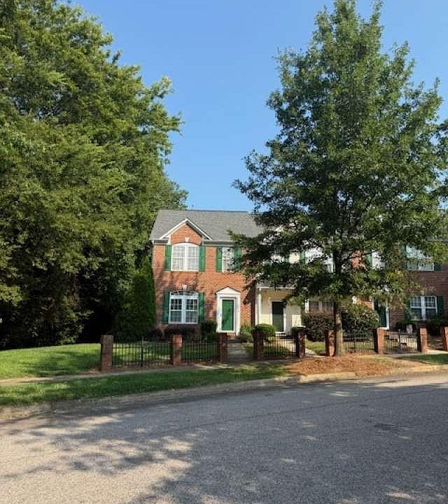 1st image of 18629 Shawnee Ridge Rd