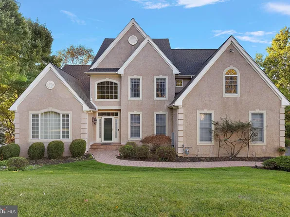 9 Devonshire Ct, Wilmington, DE 19807