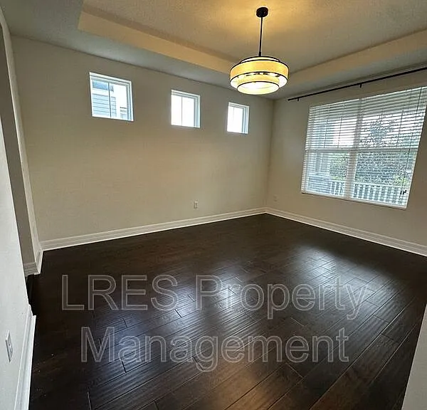 9220 Sea Pine Ave — Photo 6