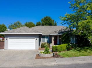 2657 Wilkshire Dr, Medford, OR