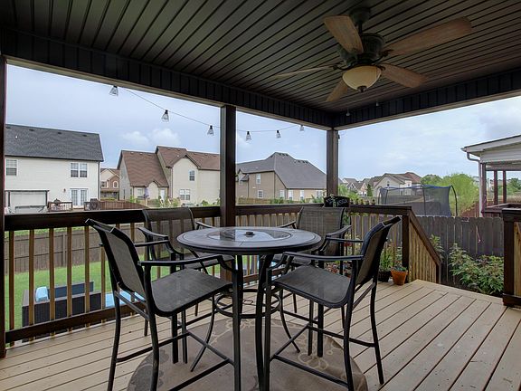 5th image of 2965 Brewster Dr