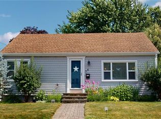 6 Regis St, Coventry, RI 02816