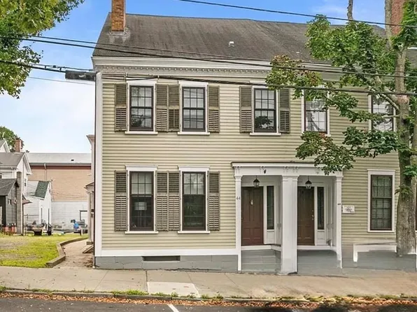 44 Bradford St #49, Bristol, RI 02809