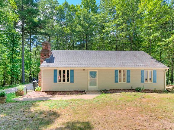 2nd image of 2716 Winding Way Dr