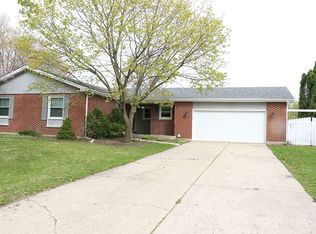 981 Marlene Ave, Elgin, IL 60123