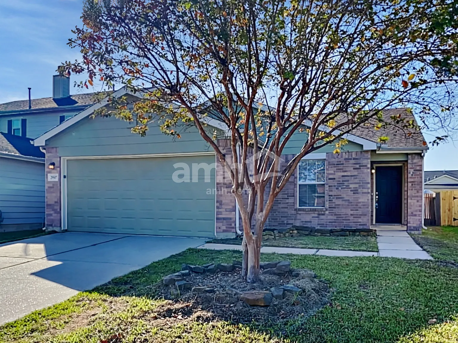 3 bed, 2.0 bath, 1479 sqft, $1,795 — Photo 1