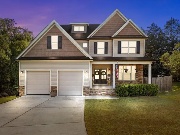104 Jasmine Rose Ct, Holly Springs, NC 27540