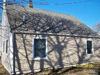 5th image of 24 Meadow Ln