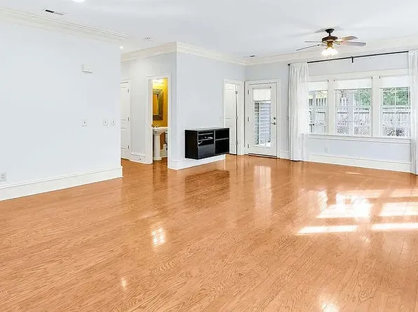 3347 Jasper Pl, Wilmington, NC 28409