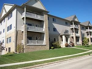 3rd image of 218 Third St 107 #107