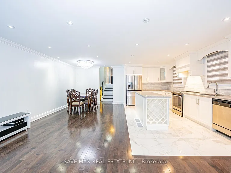 18 Levitt Ct — Photo 8