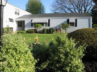 25 Butternut Dr, Glastonbury, CT 06033