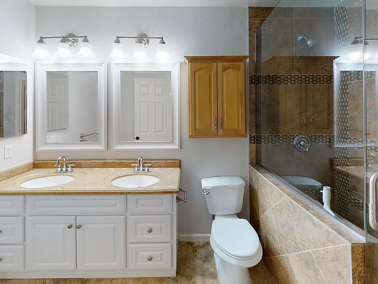 1206 E Redfield Rd #3 — Photo 11