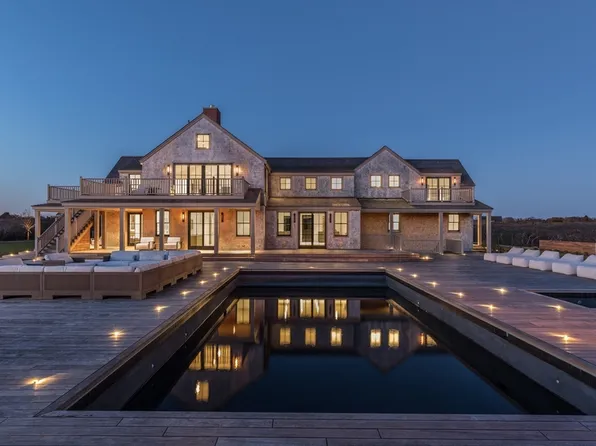 30 Devon St, Nantucket, MA