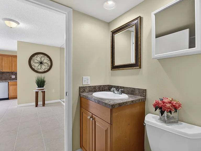 3345 Meridian Way N #C — Photo 28