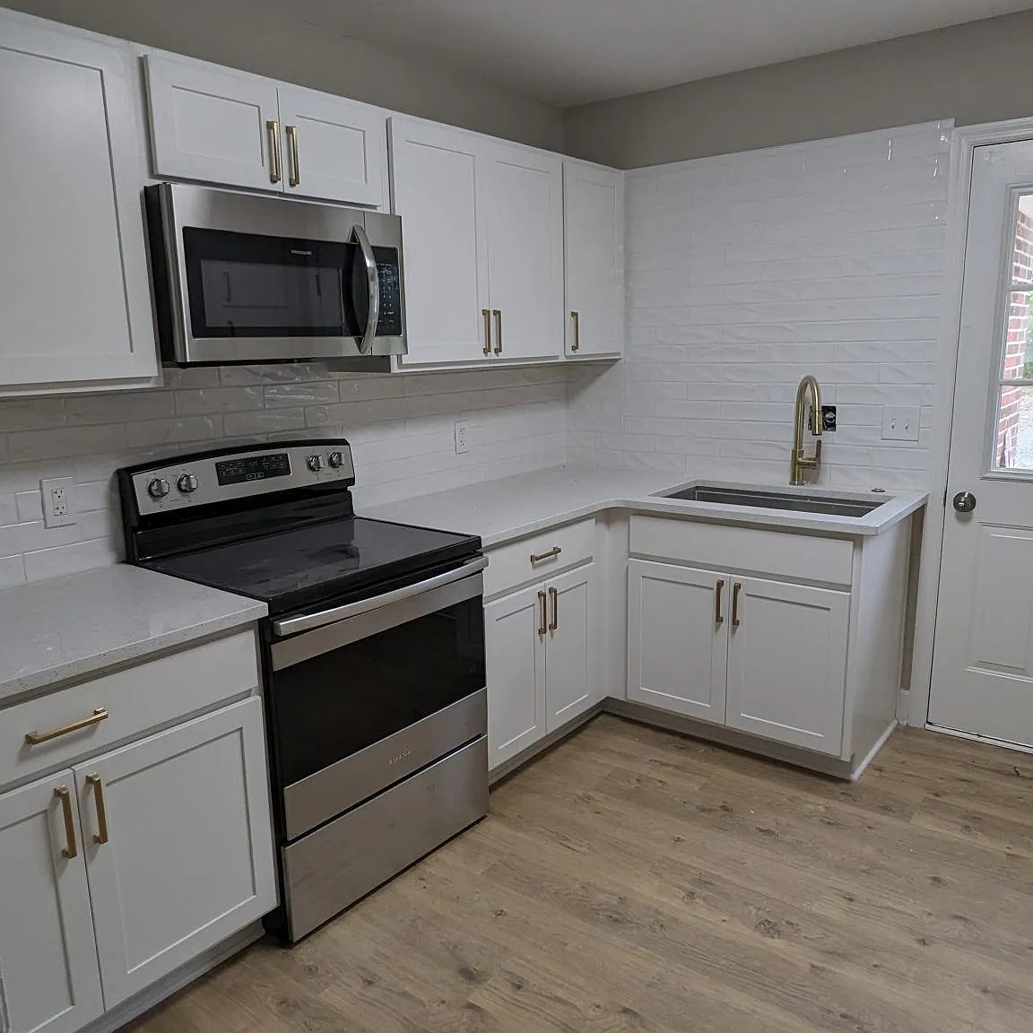 2 bed, 800 sqft, $1,400 — Photo 4