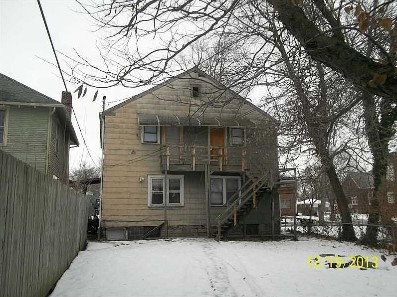 2nd image of 307 W 14th St