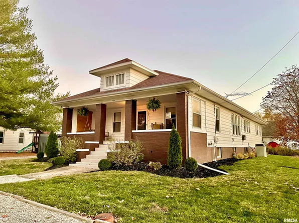 128 E Anderson St, Rushville, IL 62681