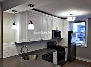 2341 W Ainslie St APT 3, Chicago, IL 60625