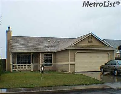373 Paradise Dr photo 1
