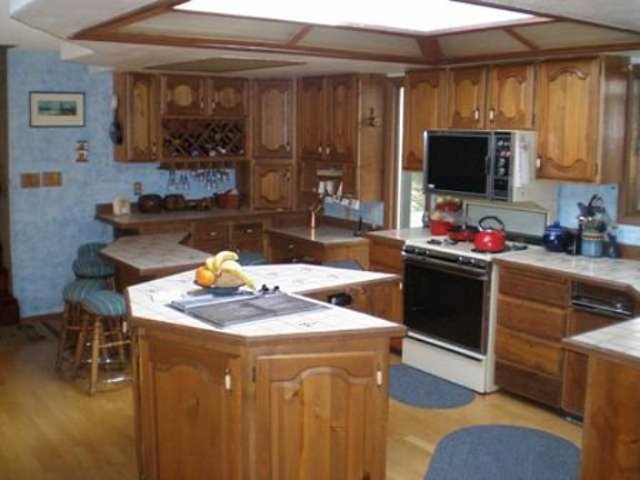 5th image of 2453 Homestead Dr