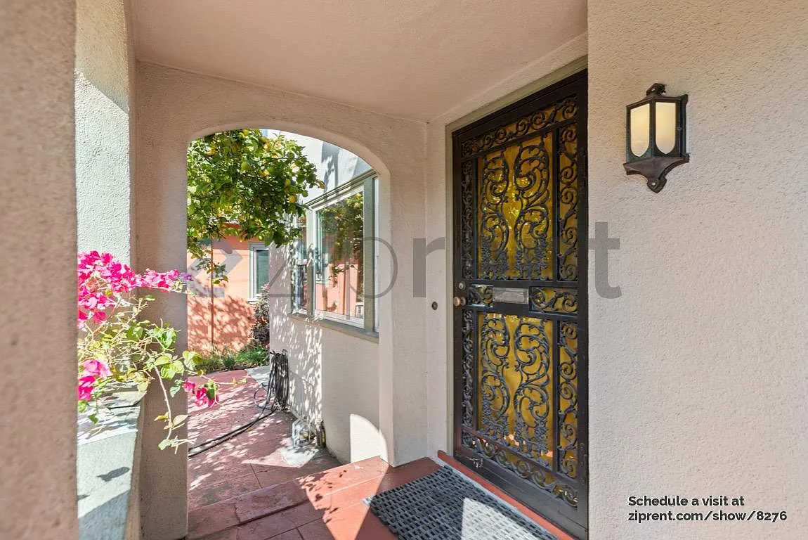2 bed, 1200 sqft, $3,395 — Photo 2