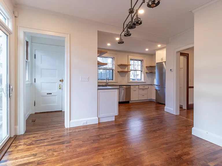 2 Westwood Rd #2 — Photo 12