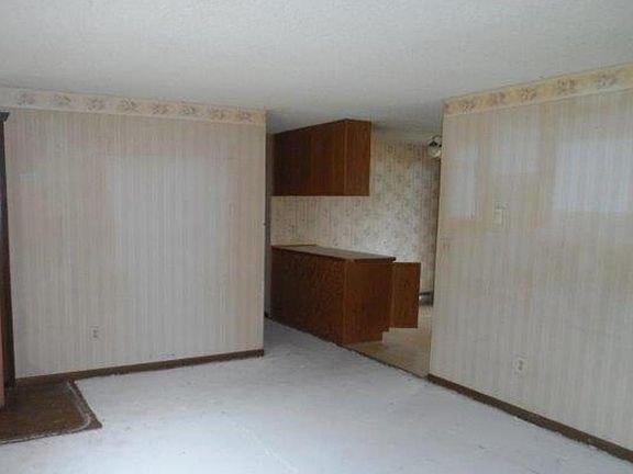 5th image of 16104 E Rich Ave