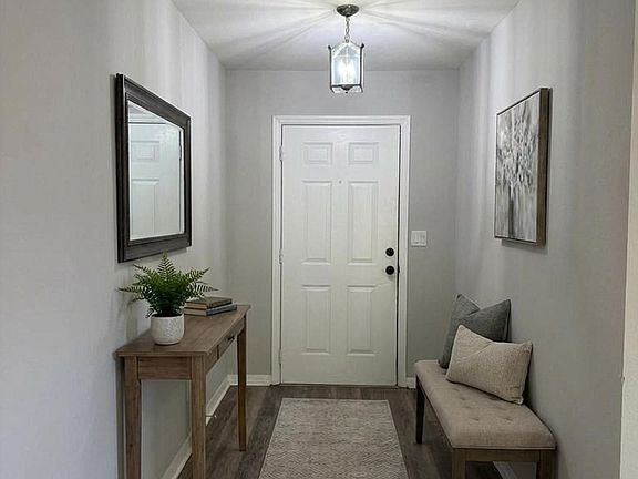 5th image of 4311 NE 23rd Pl