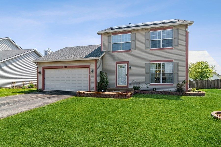 1st image of 2083 Kathleen Cir