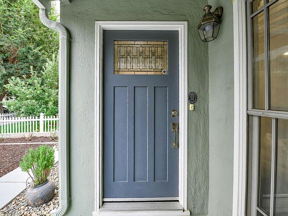2nd image of 1465 Maxine Ave