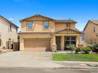 17620 Comfrey Dr, San Bernardino, CA 92407