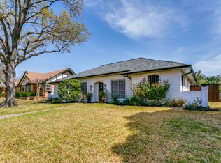 3900 Woodside Rd, Carrollton, TX 75007