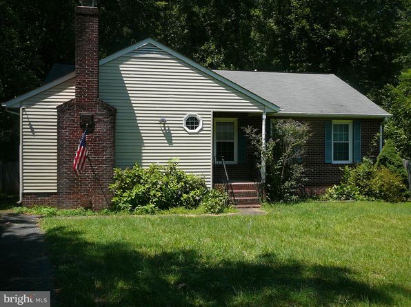 231 Vine Pl