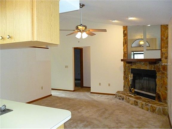 4th image of 1321 Covey Cir S