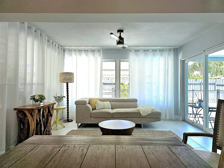 3602 NE 18th Ave — Photo 6