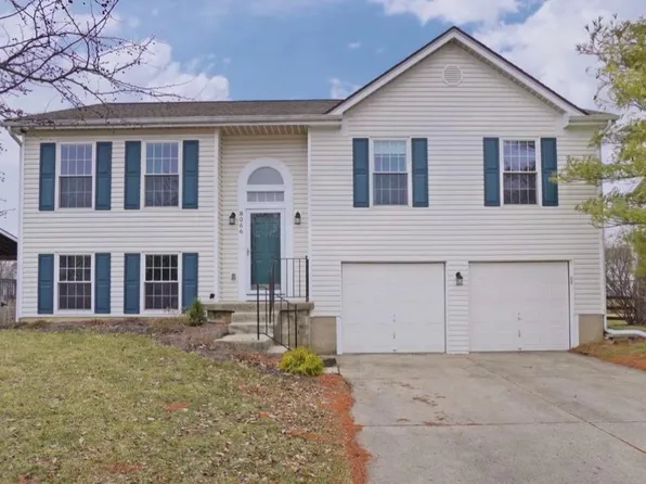 8066 Winters Ln, Mason, OH 45040