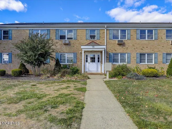 75 Stonehurst Boulevard #A, Freehold, NJ 07728
