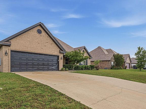 3rd image of 6228 Merrell Dr