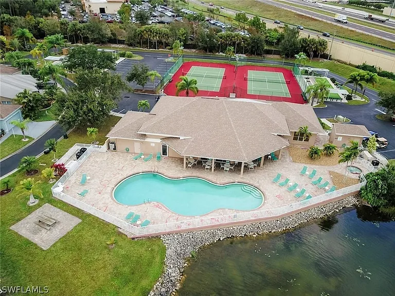 Island ClubHouse overhead view
