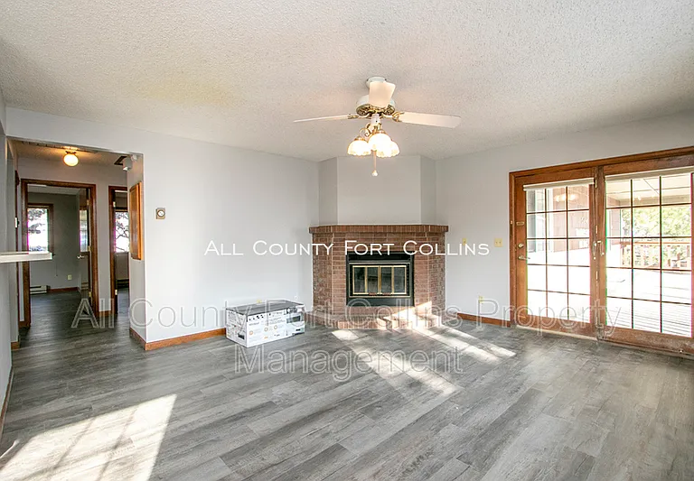 2450 Hampshire Rd #6 — Photo 8