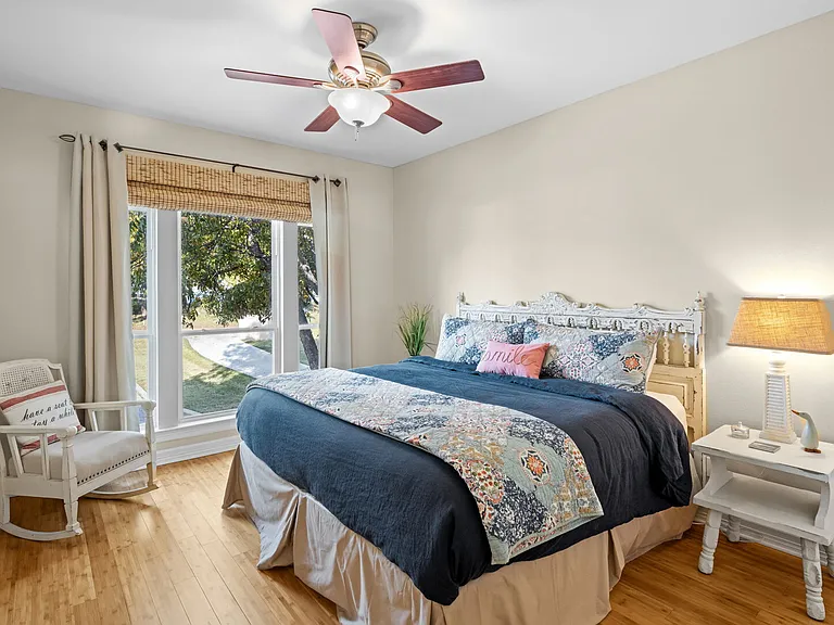 Campa Pajama Ln — Photo 30