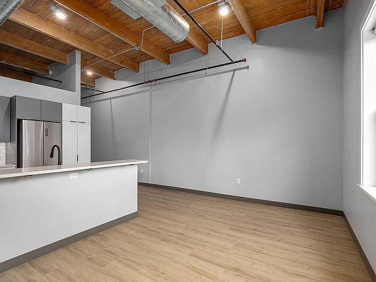 Box Board Lofts — Photo 28